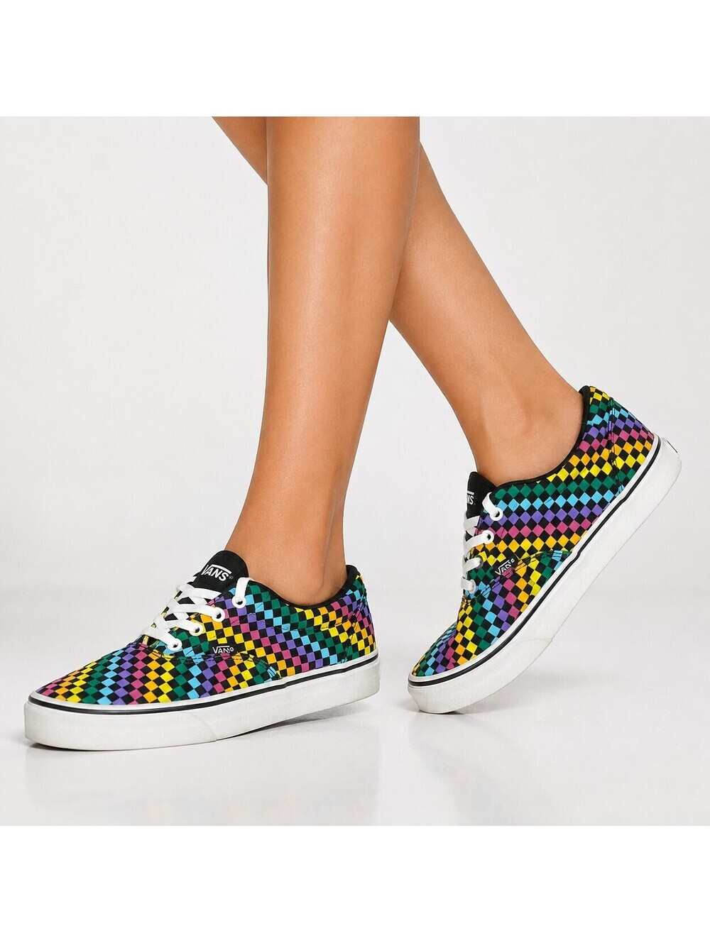 Vans Authentic Women's Rainbow Lace Up Checkerboard Sneakers Size W 7.5